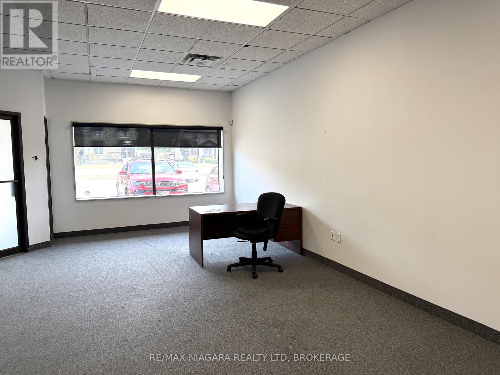 4 - 224 Garrison Road, Fort Erie, Ontario  L2A 1M7 - Photo 8 - X12330430