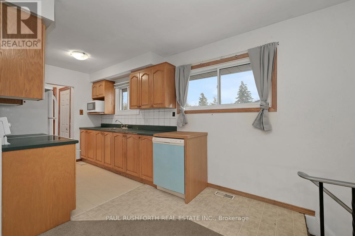 2140 Haig Drive, Ottawa, Ontario  K1G 2L2 - Photo 11 - X12995454