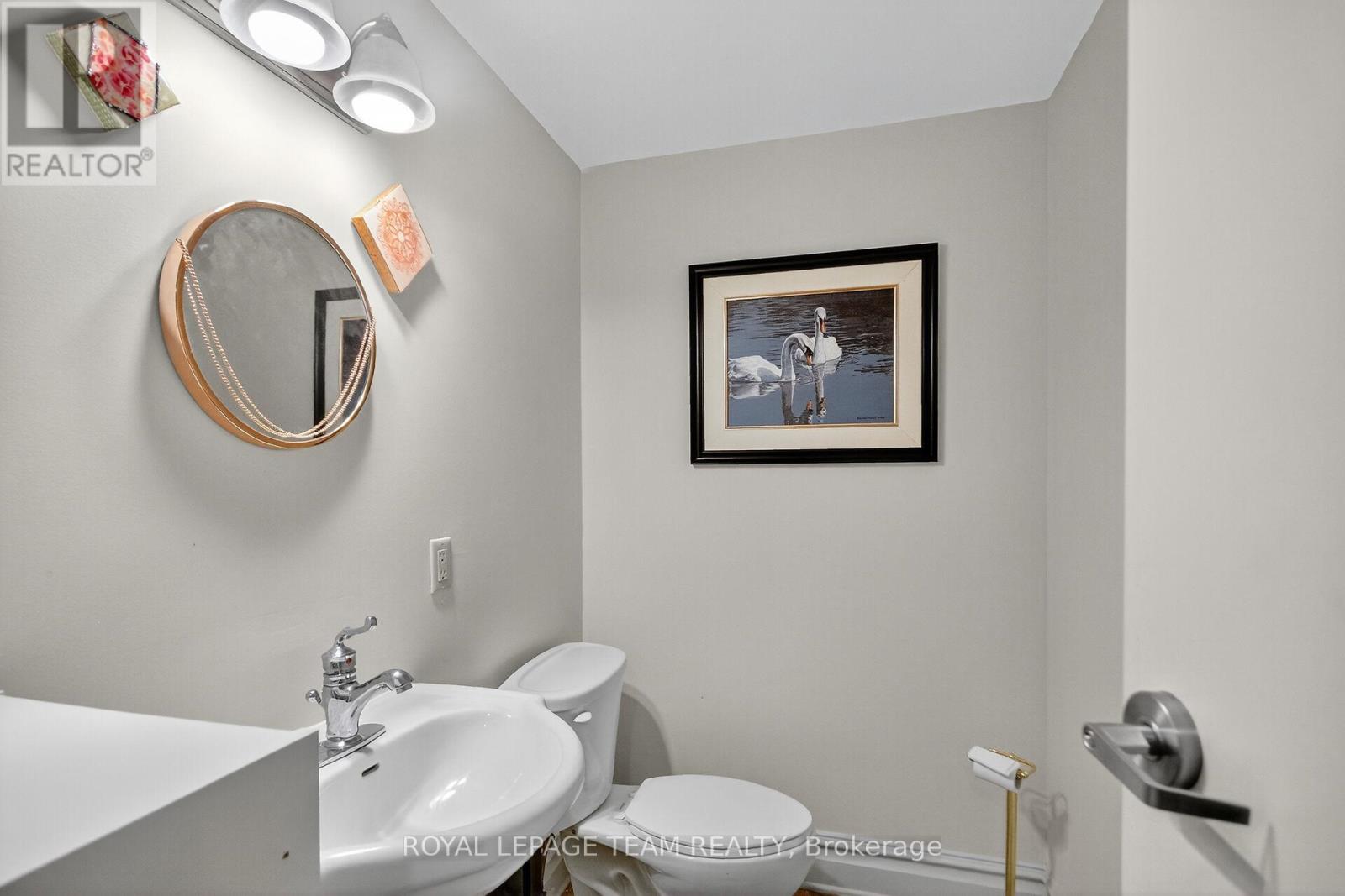 629 St Lawrence Street, Merrickville-Wolford, Ontario K0G 1N0 - Photo 12 - X12995462