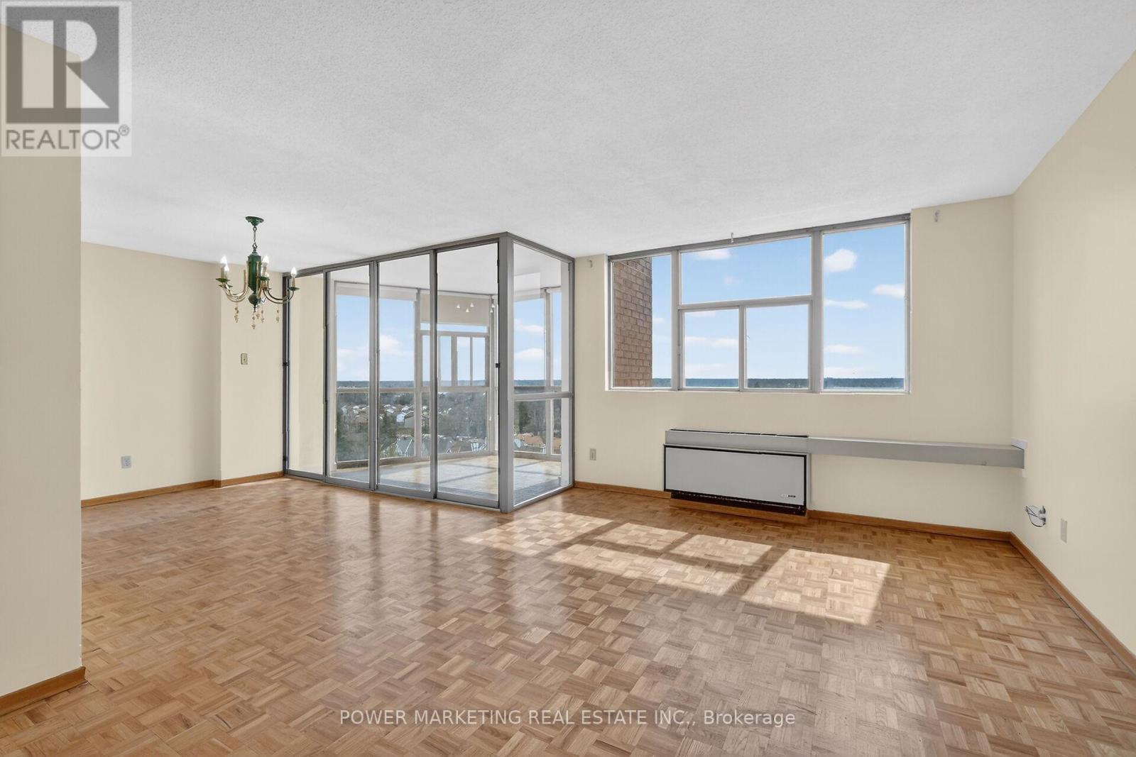 1204 - 2760 Carousel Crescent, Ottawa, Ontario K1T 2N4 - Photo 15 - X12995658