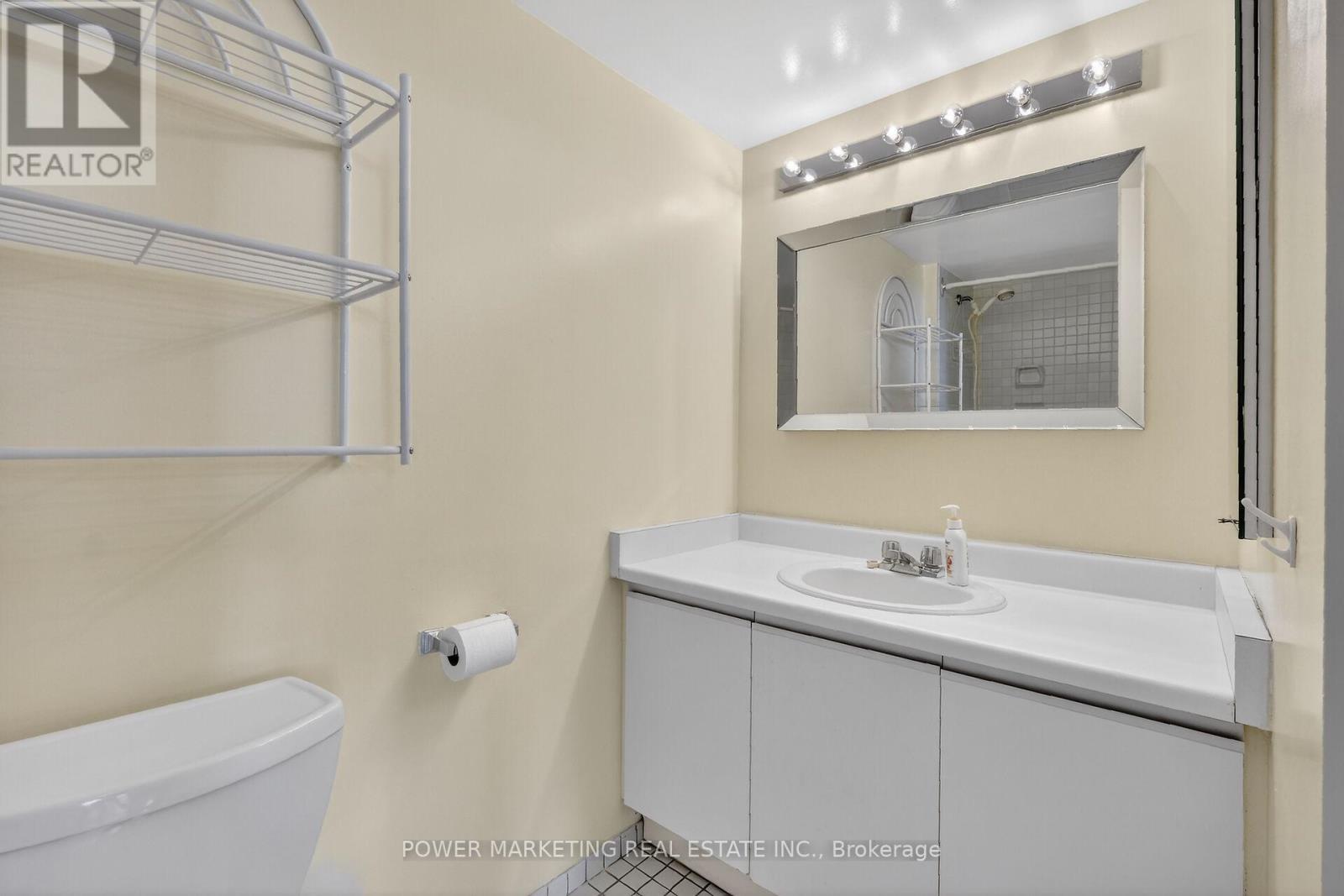 1204 - 2760 Carousel Crescent, Ottawa, Ontario K1T 2N4 - Photo 24 - X12995658