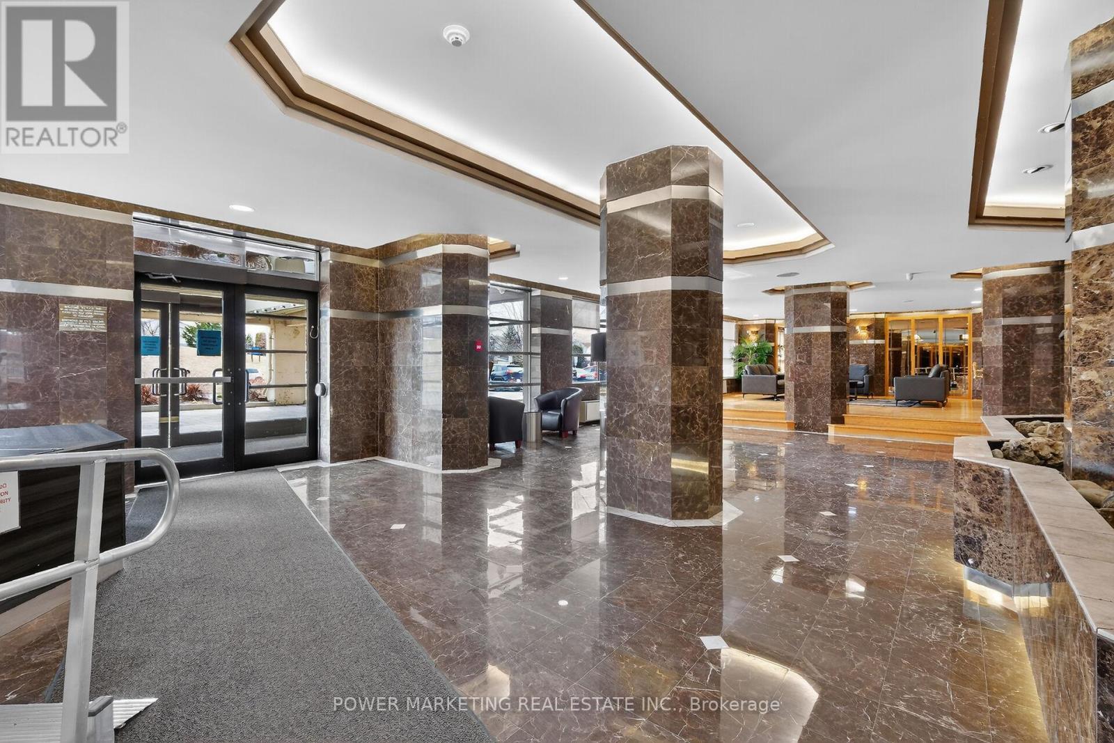 1204 - 2760 Carousel Crescent, Ottawa, Ontario K1T 2N4 - Photo 3 - X12995658