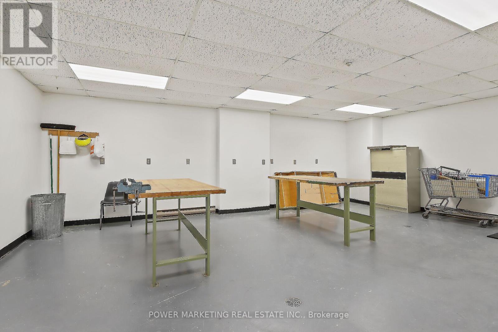 1204 - 2760 Carousel Crescent, Ottawa, Ontario K1T 2N4 - Photo 33 - X12995658