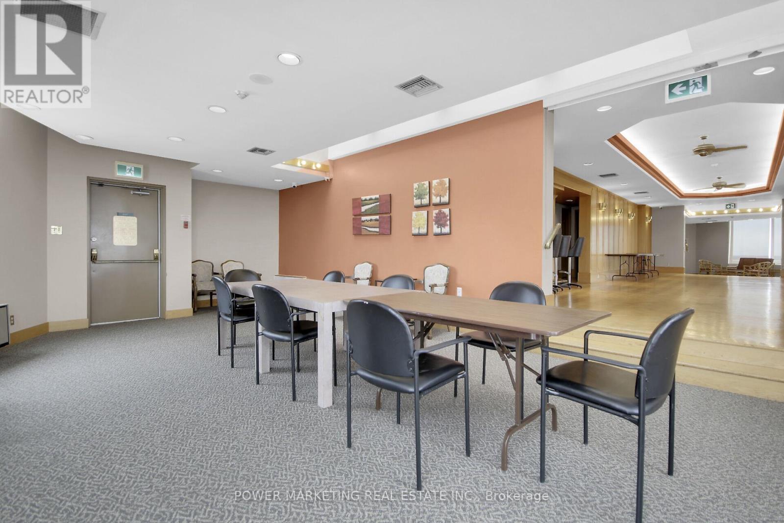 1204 - 2760 Carousel Crescent, Ottawa, Ontario K1T 2N4 - Photo 35 - X12995658