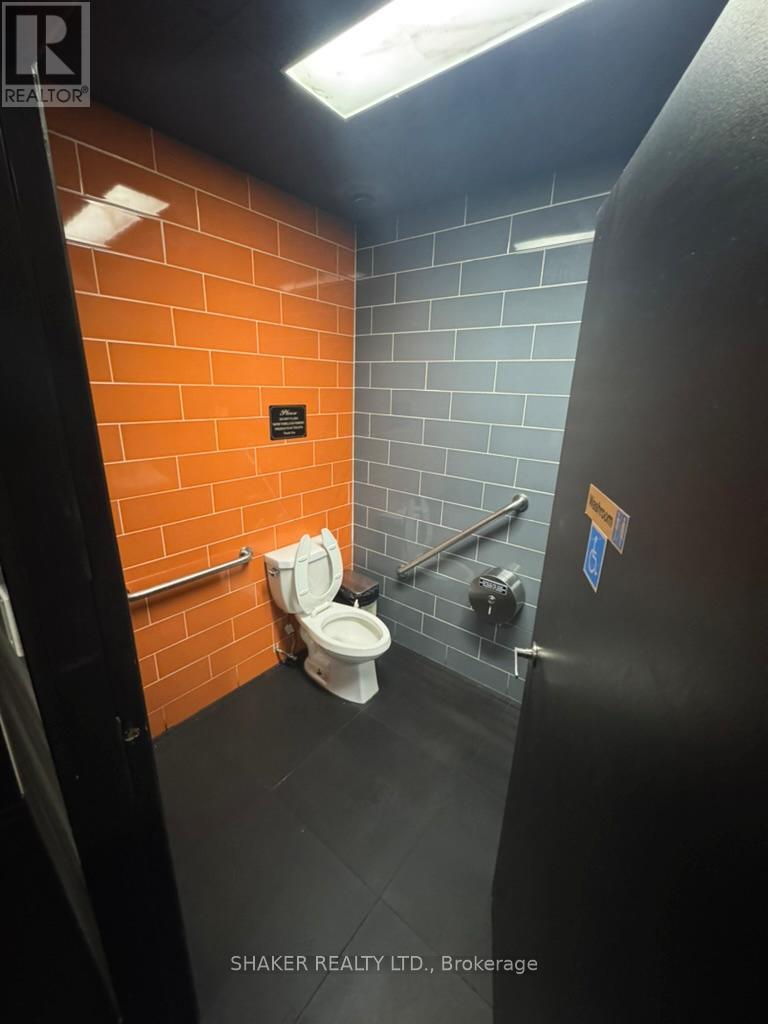 272 Elgin Street, Ottawa, Ontario K2P 0J4 - Photo 12 - X12995752