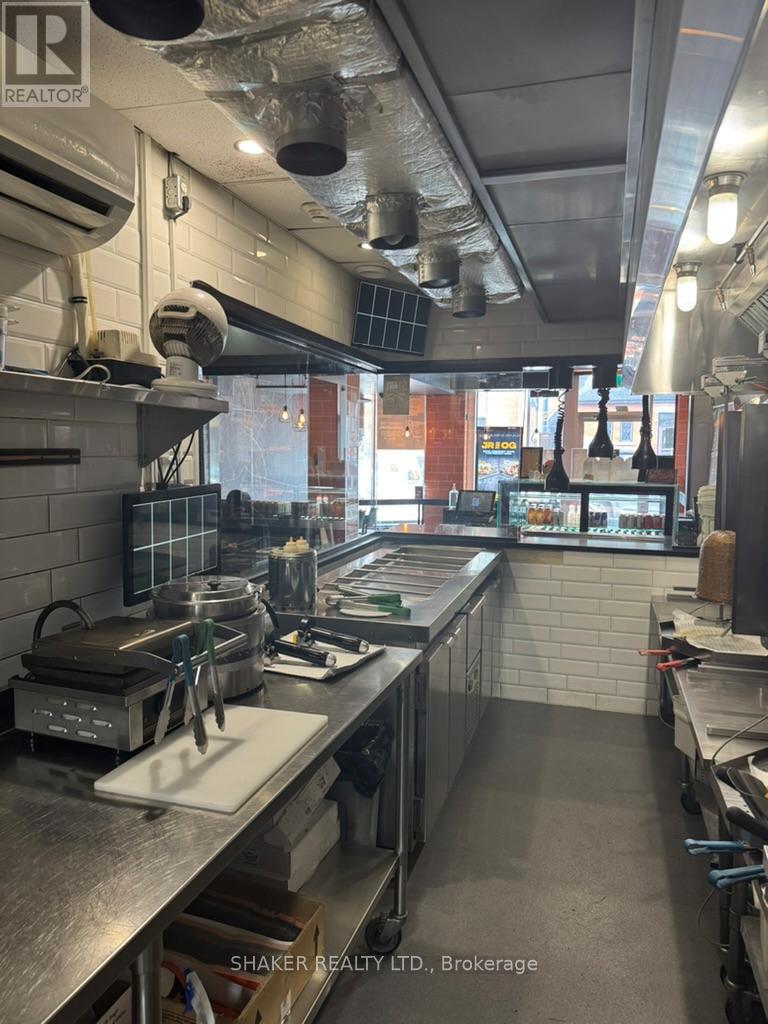 272 Elgin Street, Ottawa, Ontario K2P 0J4 - Photo 9 - X12995752