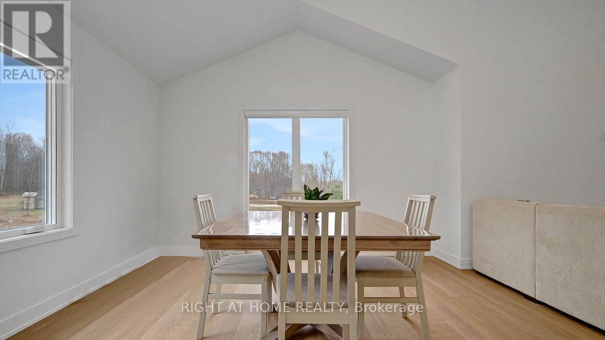 268 Boyds Road, Lanark Highlands, Ontario  K7C 0C5 - Photo 15 - X12995758