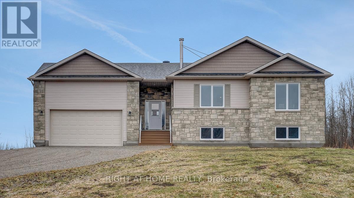 268 Boyds Road, Lanark Highlands, Ontario  K7C 0C5 - Photo 2 - X12995758