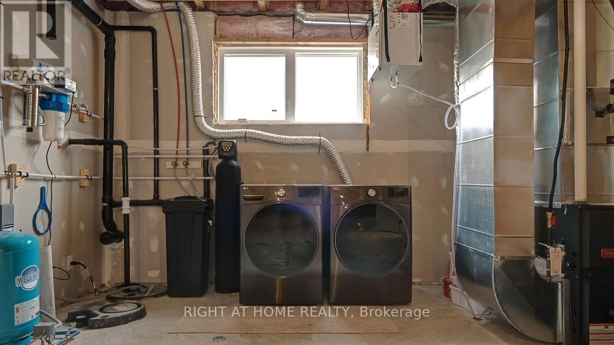 268 Boyds Road, Lanark Highlands, Ontario  K7C 0C5 - Photo 34 - X12995758