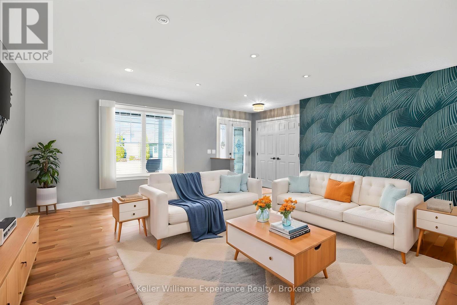 1 Gidley Court, Penetanguishene, Ontario  L9M 0A7 - Photo 12 - S12995722