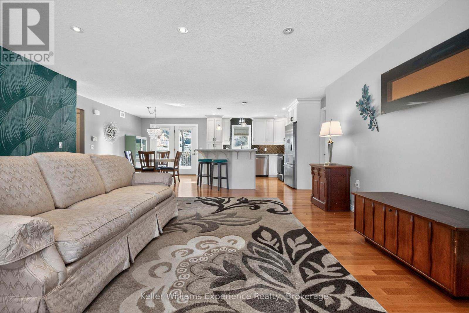 1 Gidley Court, Penetanguishene, Ontario  L9M 0A7 - Photo 15 - S12995722