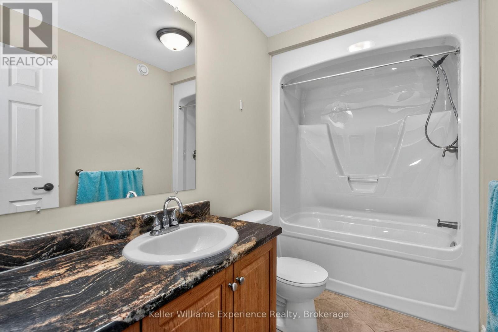 1 Gidley Court, Penetanguishene, Ontario  L9M 0A7 - Photo 18 - S12995722