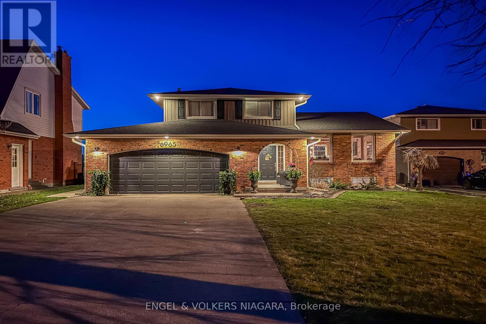 6965 Glengowan Crescent, Niagara Falls, Ontario  L2J 3R7 - Photo 2 - X12995502