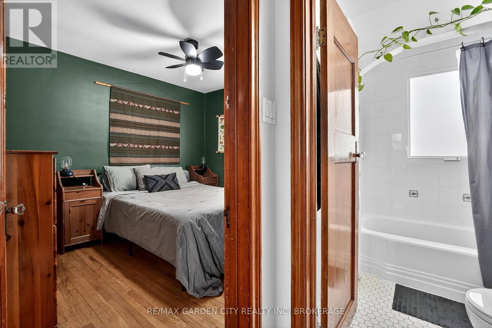 56 Margery Avenue, St. Catharines, Ontario  L2R 6J8 - Photo 23 - X12995628