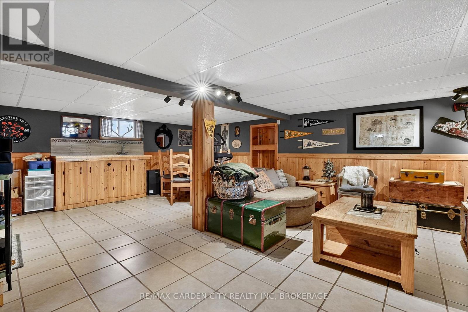 56 Margery Avenue, St. Catharines, Ontario  L2R 6J8 - Photo 32 - X12995628