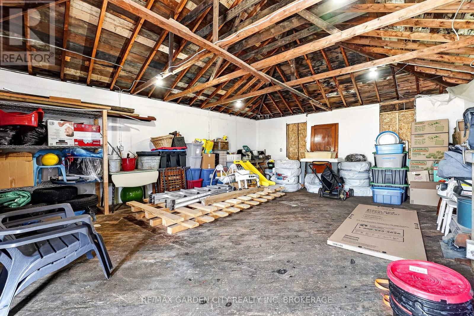 56 Margery Avenue, St. Catharines, Ontario  L2R 6J8 - Photo 40 - X12995628