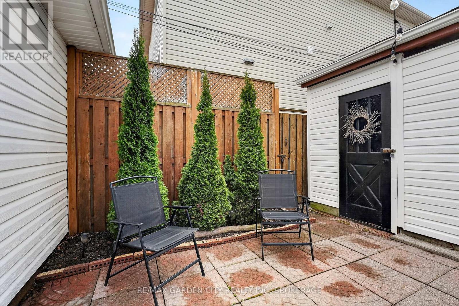 56 Margery Avenue, St. Catharines, Ontario  L2R 6J8 - Photo 42 - X12995628