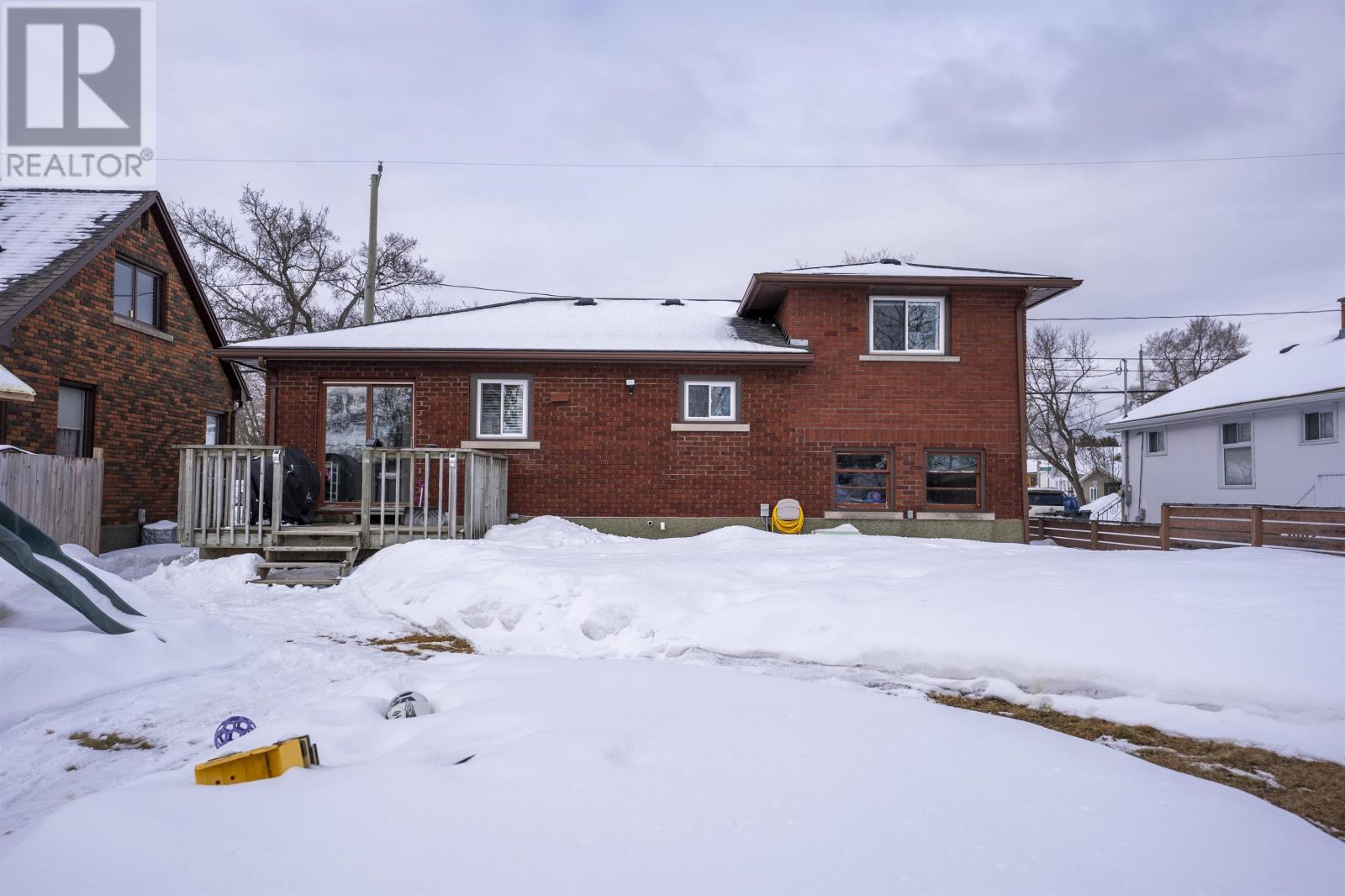 268 Leslie Ave, Thunder Bay, Ontario  P7A 1W6 - Photo 27 - TB2600694