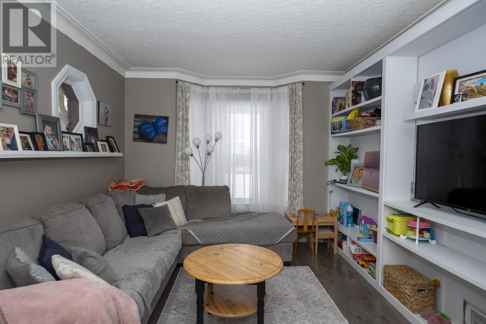 268 Leslie Ave, Thunder Bay, Ontario  P7A 1W6 - Photo 5 - TB2600694