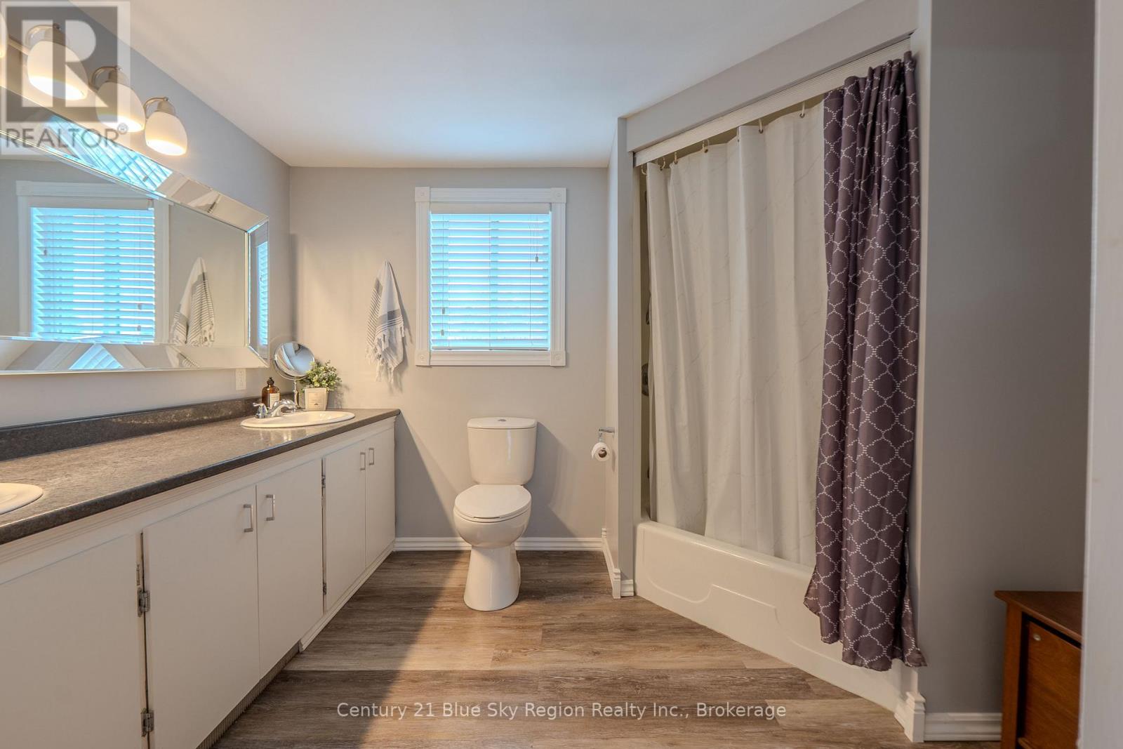 35 Chateau Terrace, West Nipissing, Ontario  P2B 1X6 - Photo 25 - X12995536