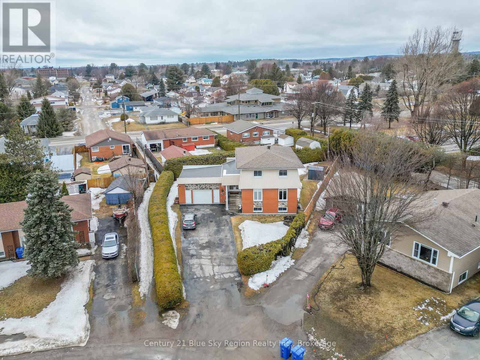 35 Chateau Terrace, West Nipissing, Ontario  P2B 1X6 - Photo 46 - X12995536