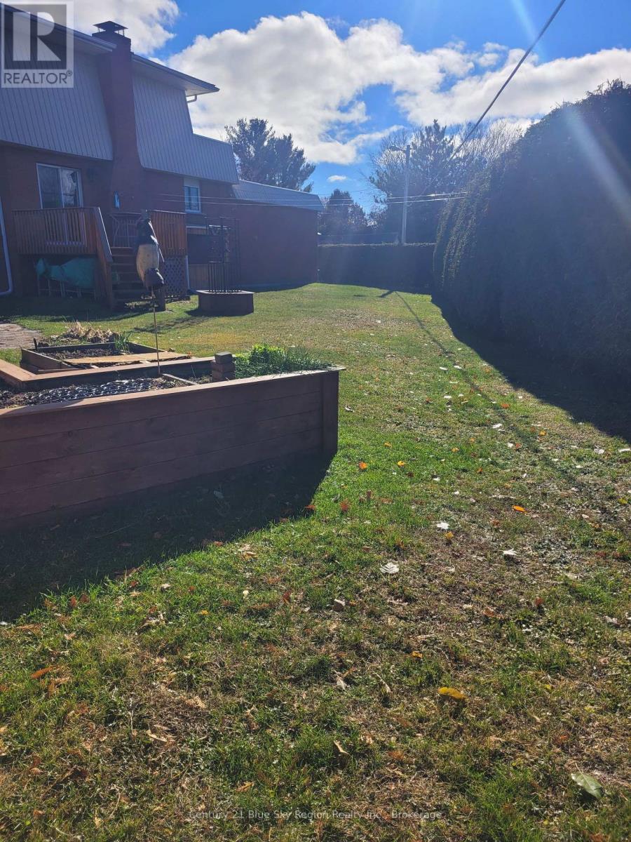 35 Chateau Terrace, West Nipissing, Ontario  P2B 1X6 - Photo 48 - X12995536