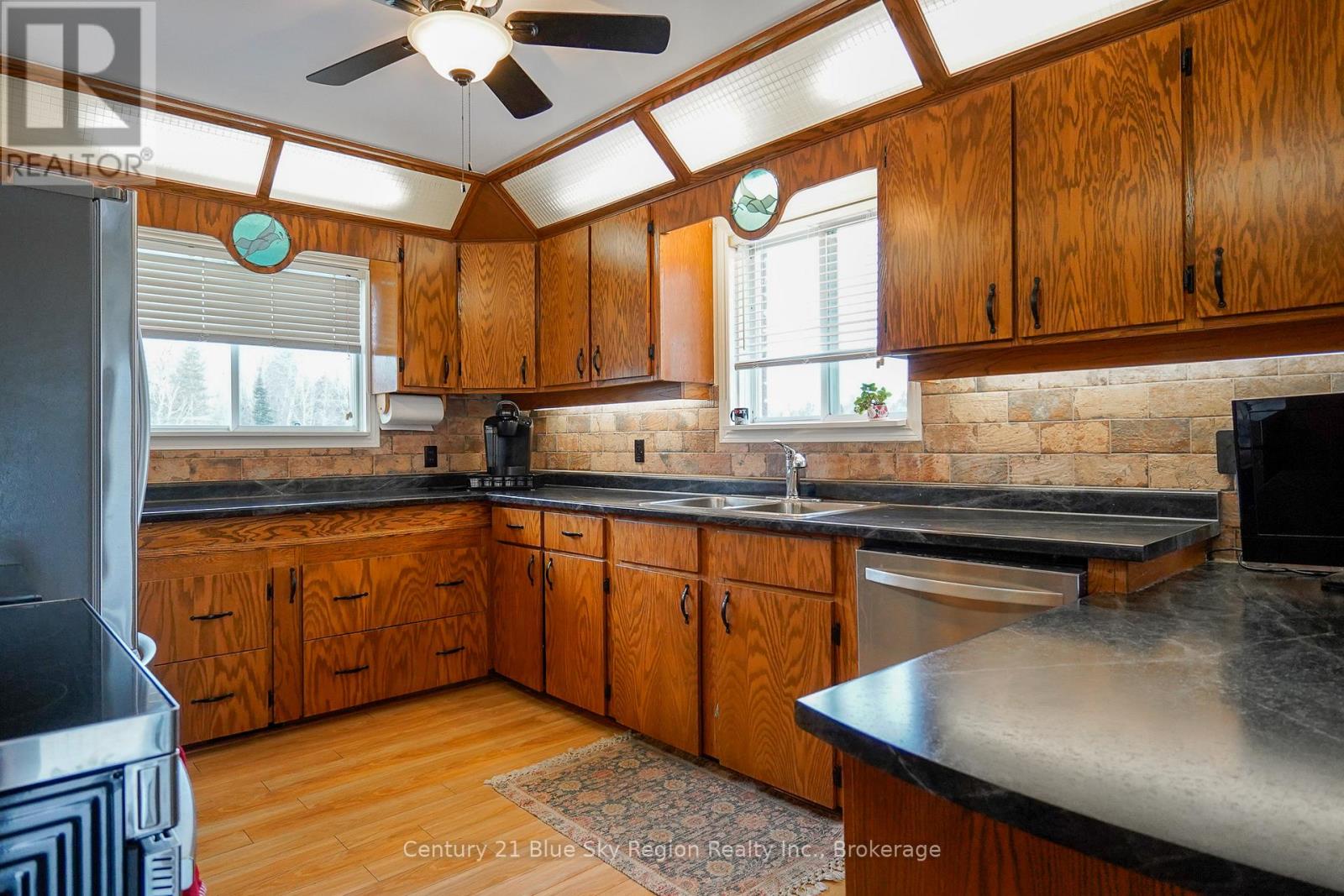 592 Genesee Lake Road, Powassan, Ontario  P0H 1Z0 - Photo 24 - X12995586