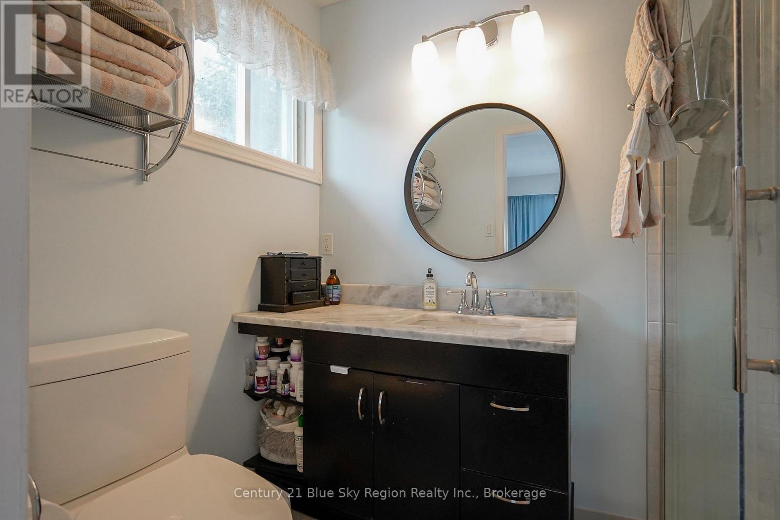 592 Genesee Lake Road, Powassan, Ontario  P0H 1Z0 - Photo 38 - X12995586