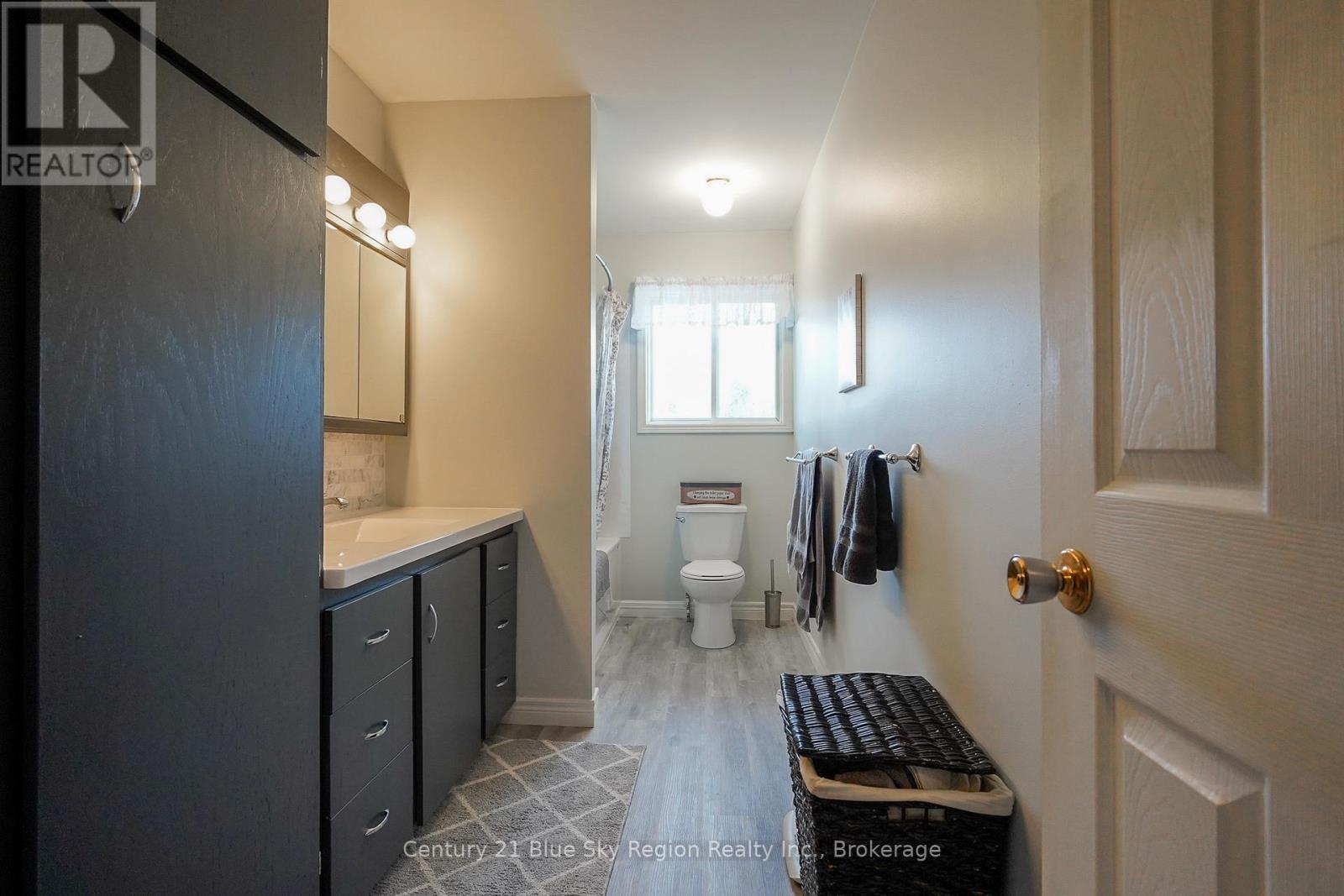 592 Genesee Lake Road, Powassan, Ontario  P0H 1Z0 - Photo 42 - X12995586