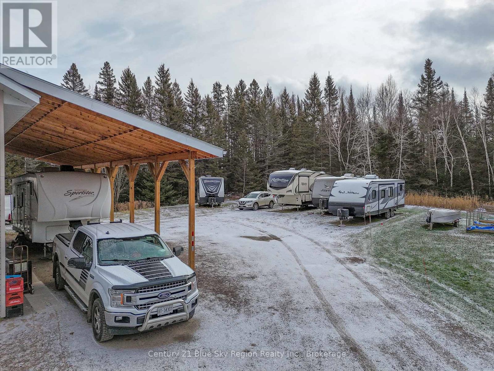 592 Genesee Lake Road, Powassan, Ontario  P0H 1Z0 - Photo 9 - X12995586