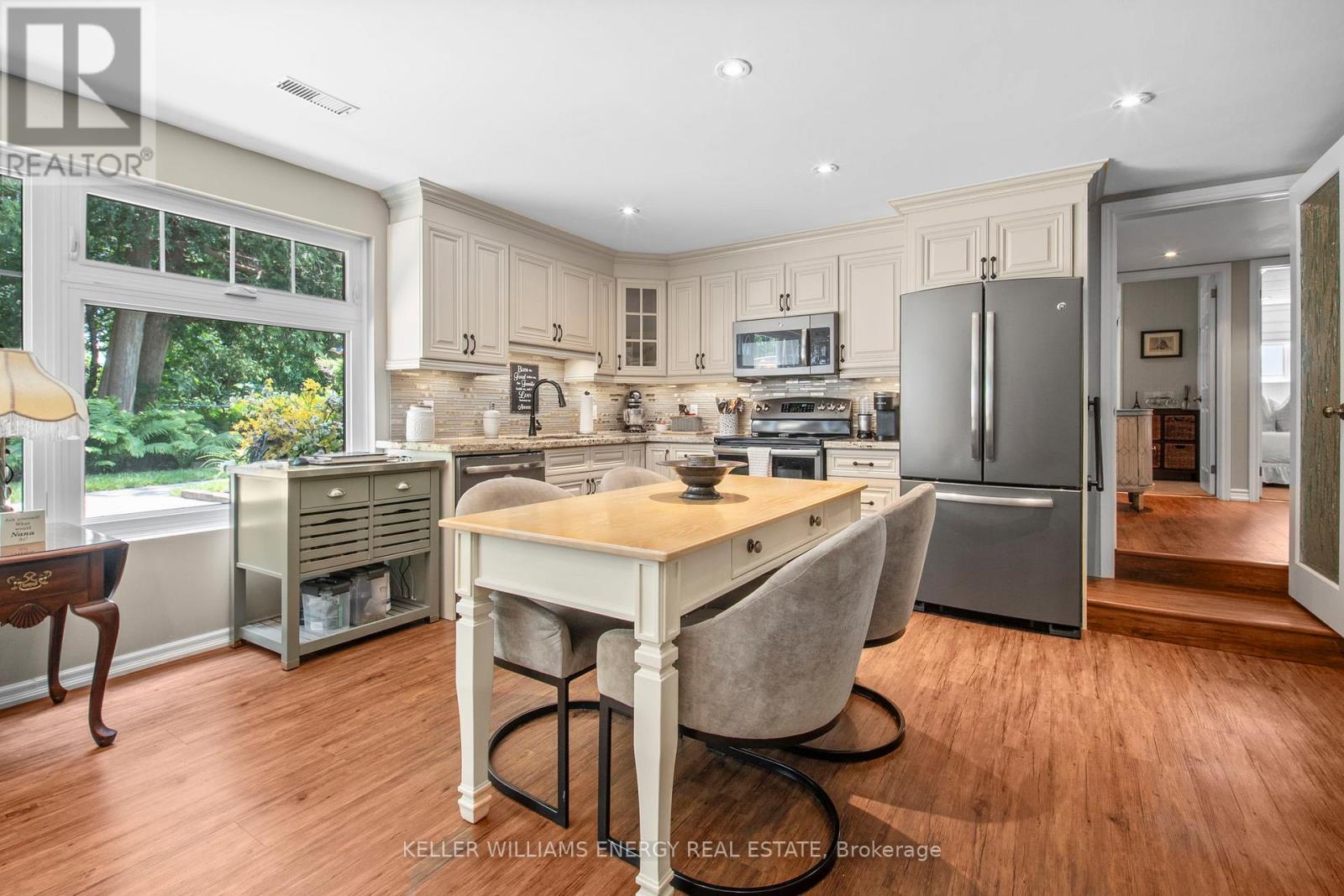 833 Glenmanor Drive, Oshawa, Ontario  L1J 5A6 - Photo 18 - E12970236