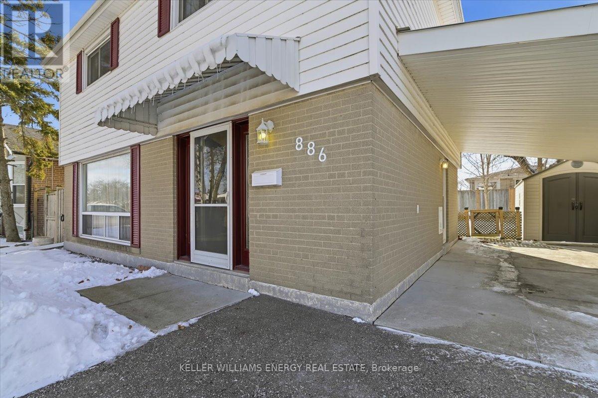 886 ANTONIO STREET, Pickering, Ontario