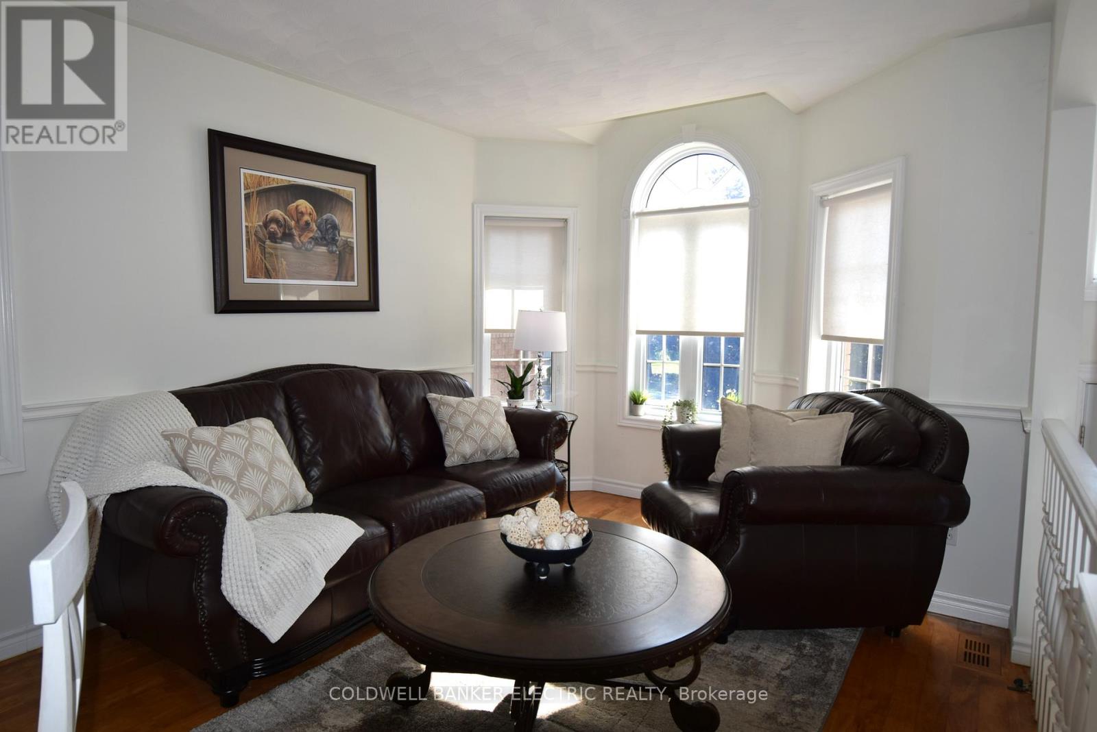 121 Haden Avenue, Peterborough, Ontario  K9H 7P6 - Photo 5 - X12835108