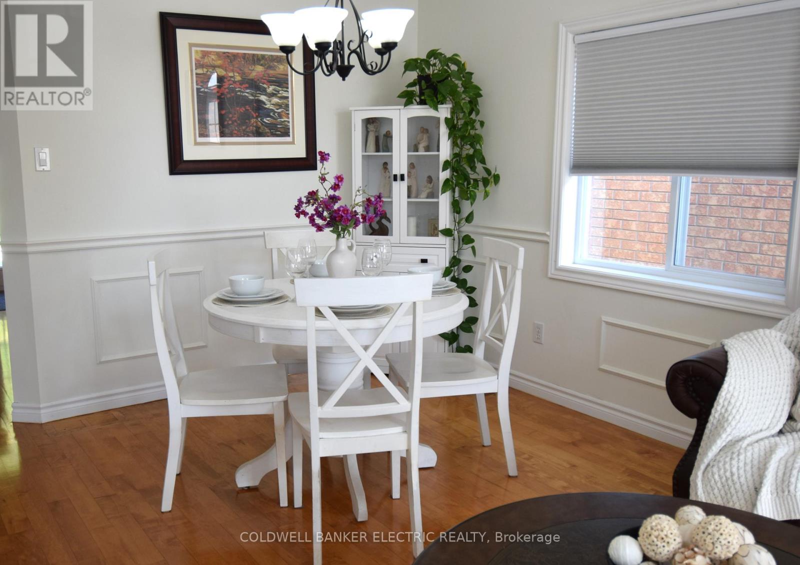 121 Haden Avenue, Peterborough, Ontario  K9H 7P6 - Photo 6 - X12835108