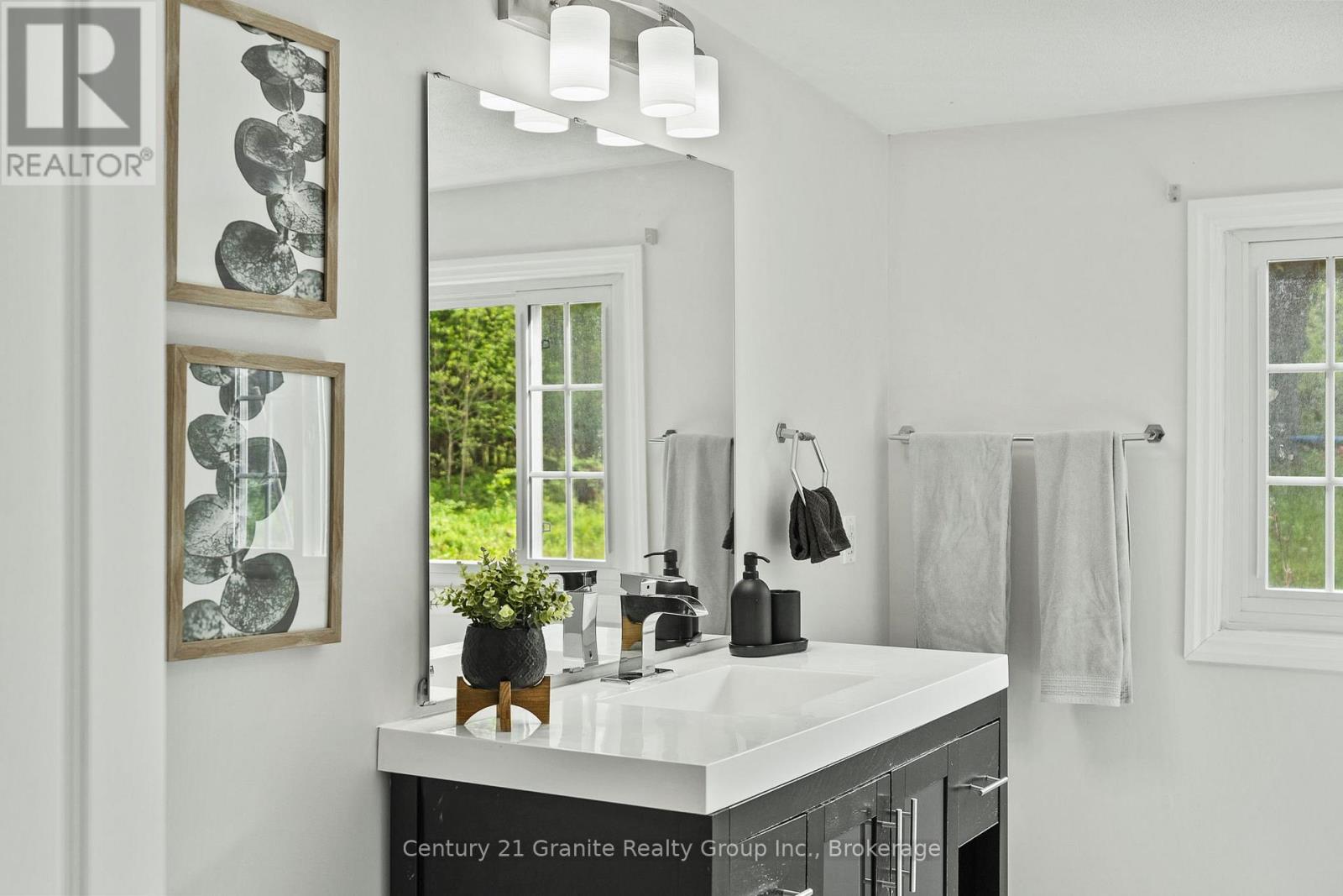 1630 Kashagawigamog Lake Road, Minden Hills, Ontario  K0M 2K0 - Photo 16 - X12995452