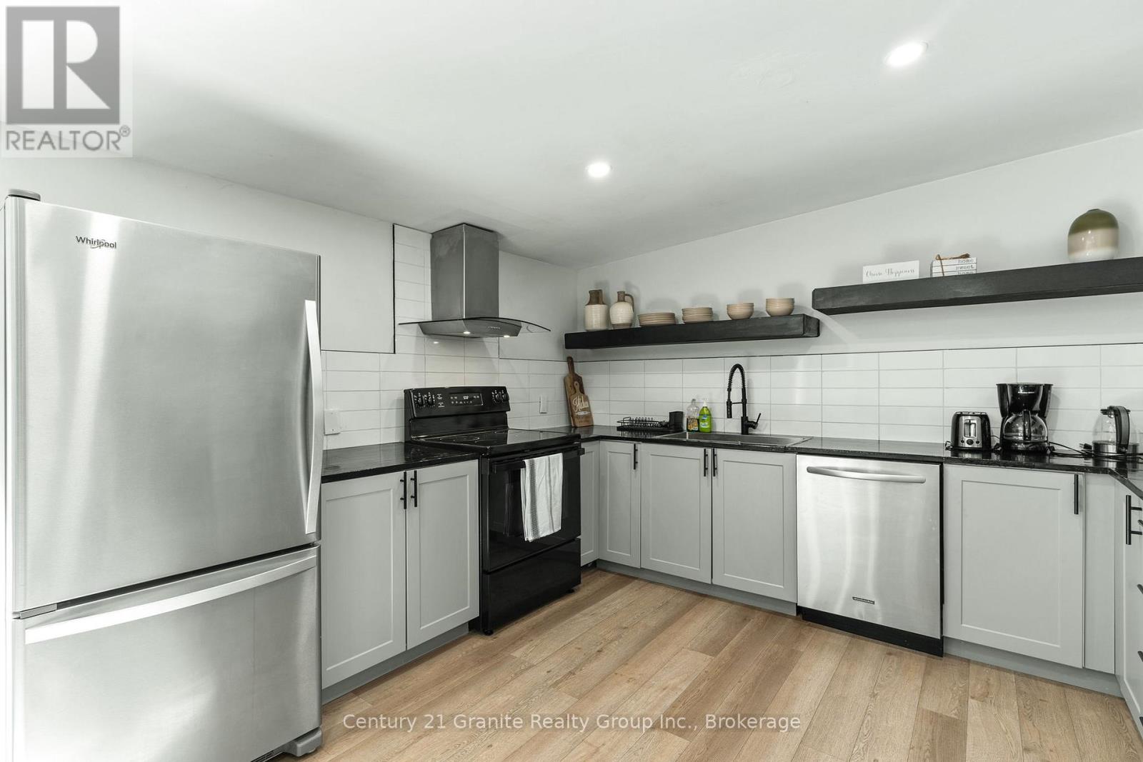 1630 Kashagawigamog Lake Road, Minden Hills, Ontario  K0M 2K0 - Photo 8 - X12995452