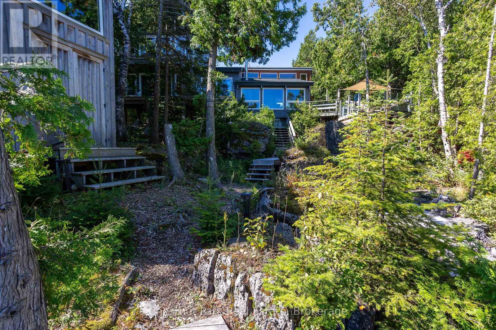 67 Grant Watson Drive, Northern Bruce Peninsula, Ontario  N0H 2R0 - Photo 14 - X12995478