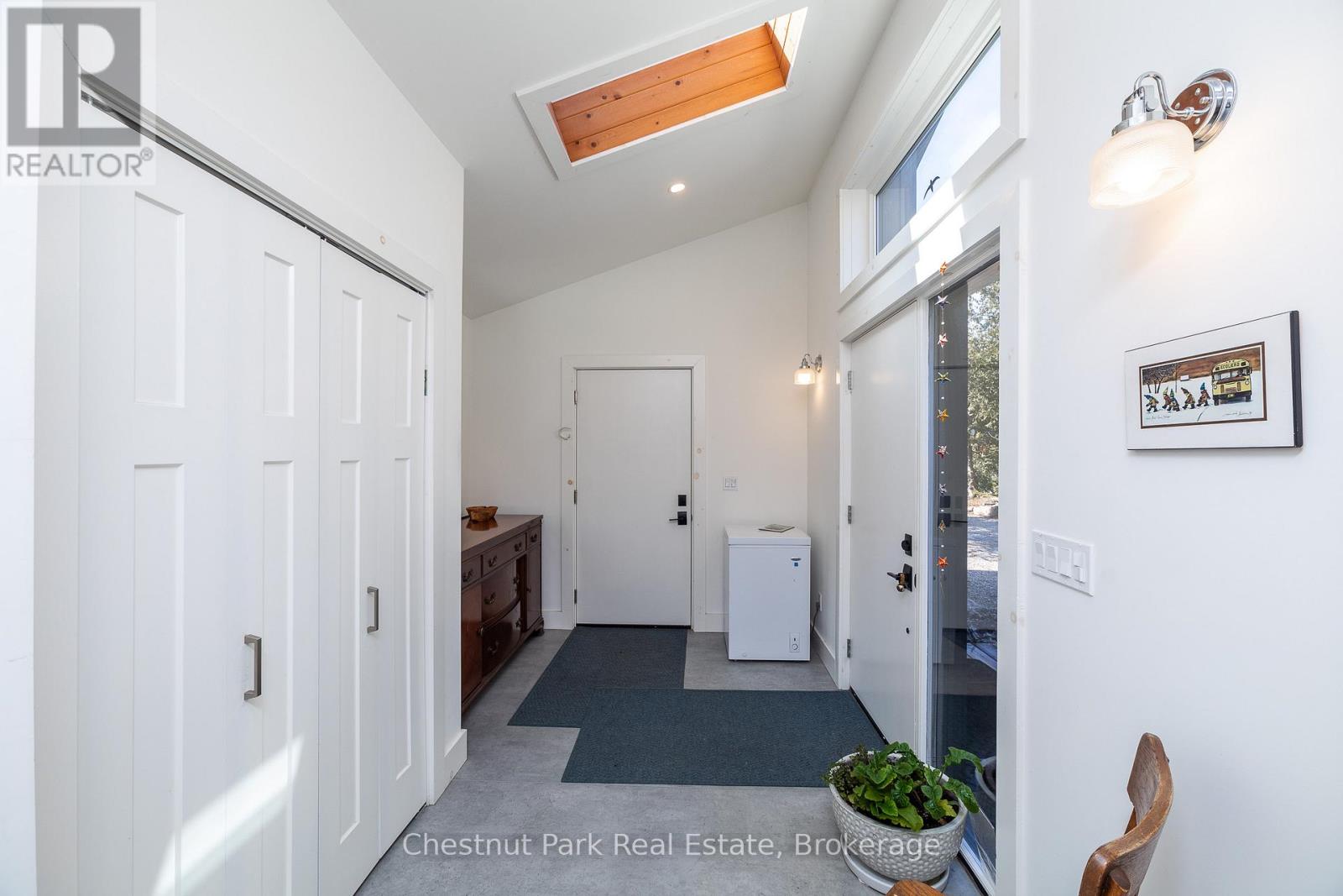 67 Grant Watson Drive, Northern Bruce Peninsula, Ontario  N0H 2R0 - Photo 18 - X12995478