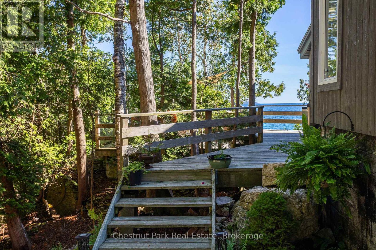 67 Grant Watson Drive, Northern Bruce Peninsula, Ontario  N0H 2R0 - Photo 3 - X12995478