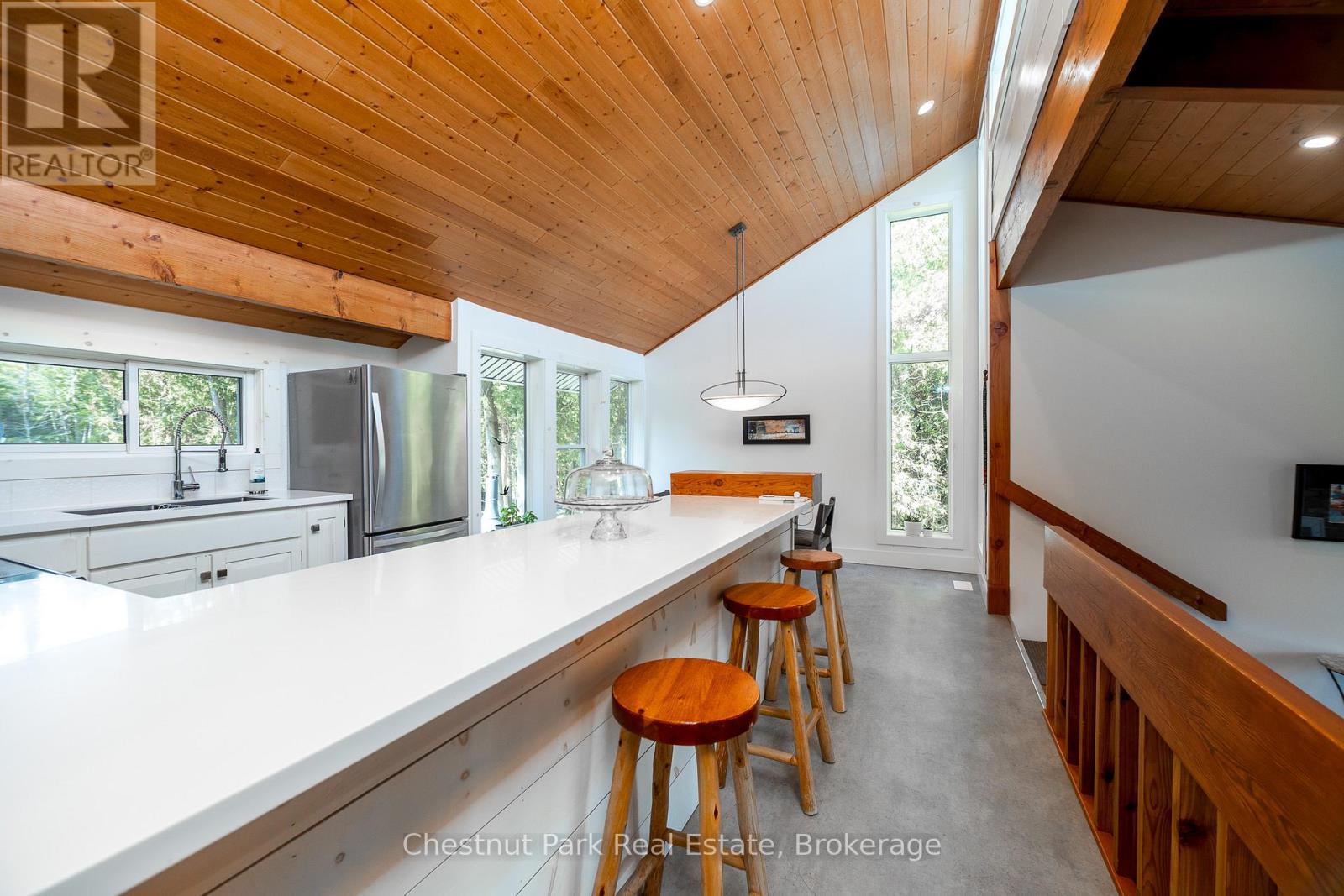 67 Grant Watson Drive, Northern Bruce Peninsula, Ontario  N0H 2R0 - Photo 34 - X12995478