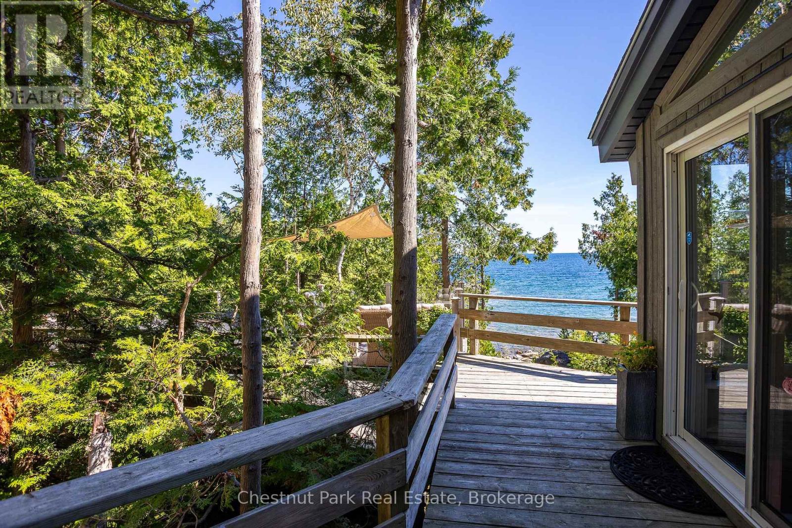 67 Grant Watson Drive, Northern Bruce Peninsula, Ontario  N0H 2R0 - Photo 4 - X12995478