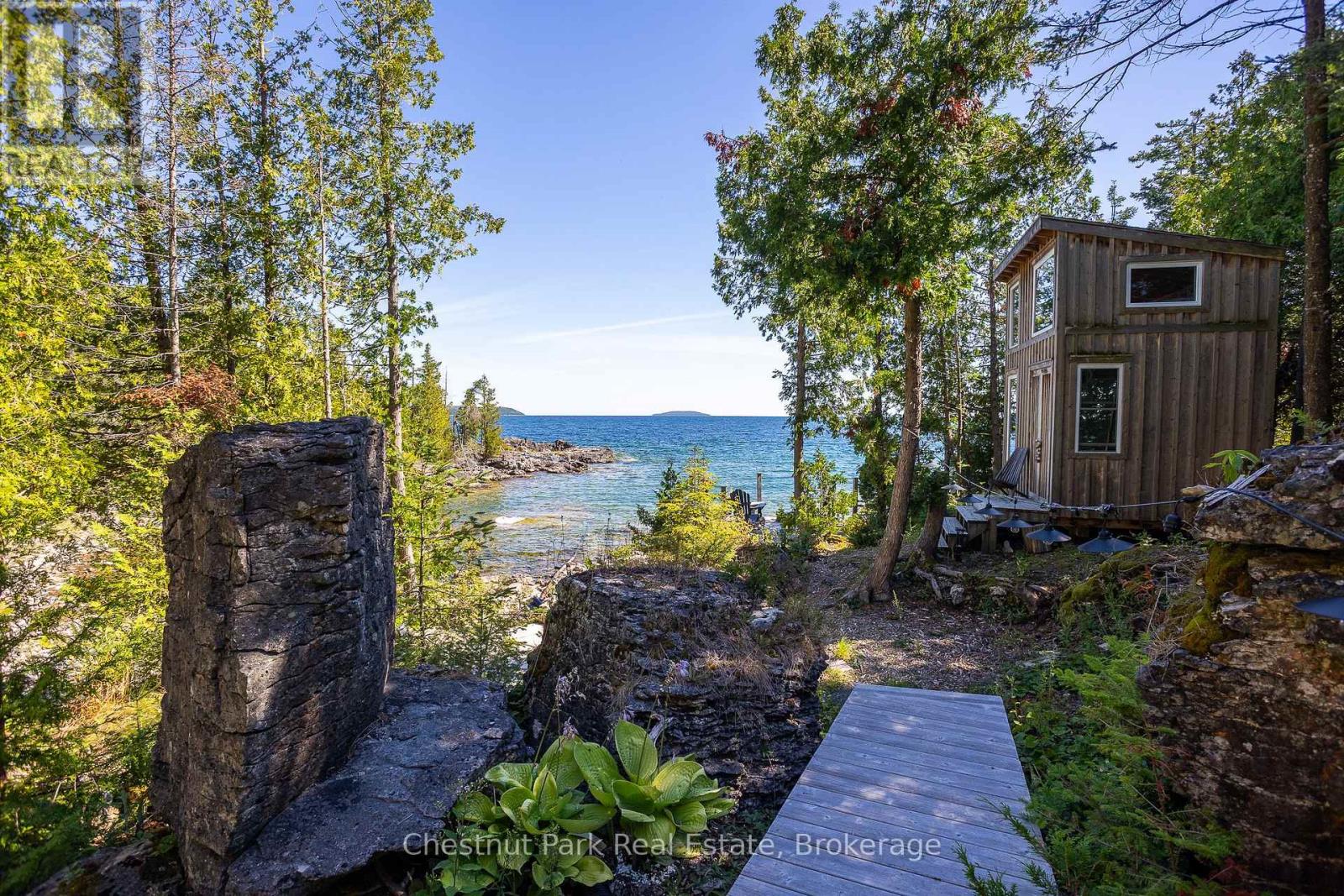 67 Grant Watson Drive, Northern Bruce Peninsula, Ontario  N0H 2R0 - Photo 8 - X12995478