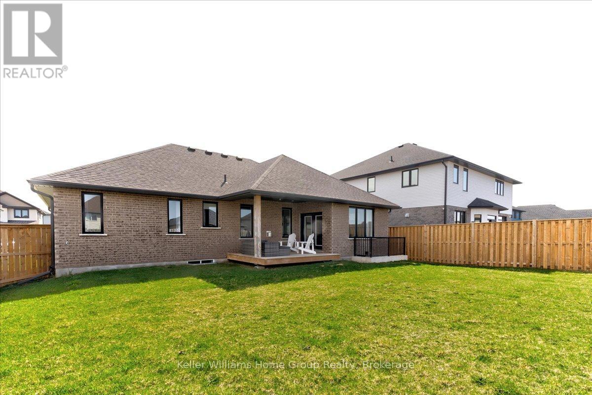 113 Walsh Street, Wellington North, Ontario  N0G 1A0 - Photo 45 - X12995714