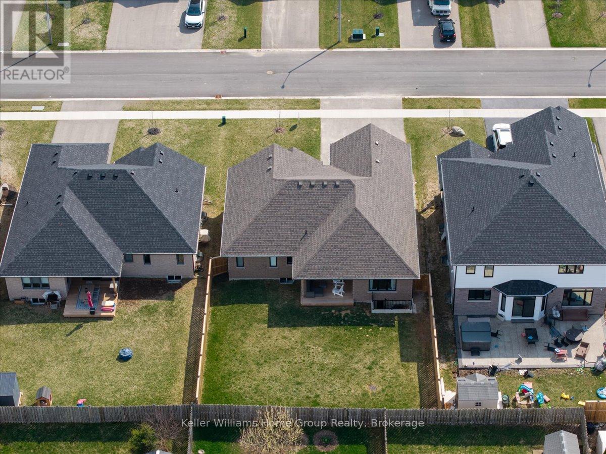 113 Walsh Street, Wellington North, Ontario  N0G 1A0 - Photo 46 - X12995714