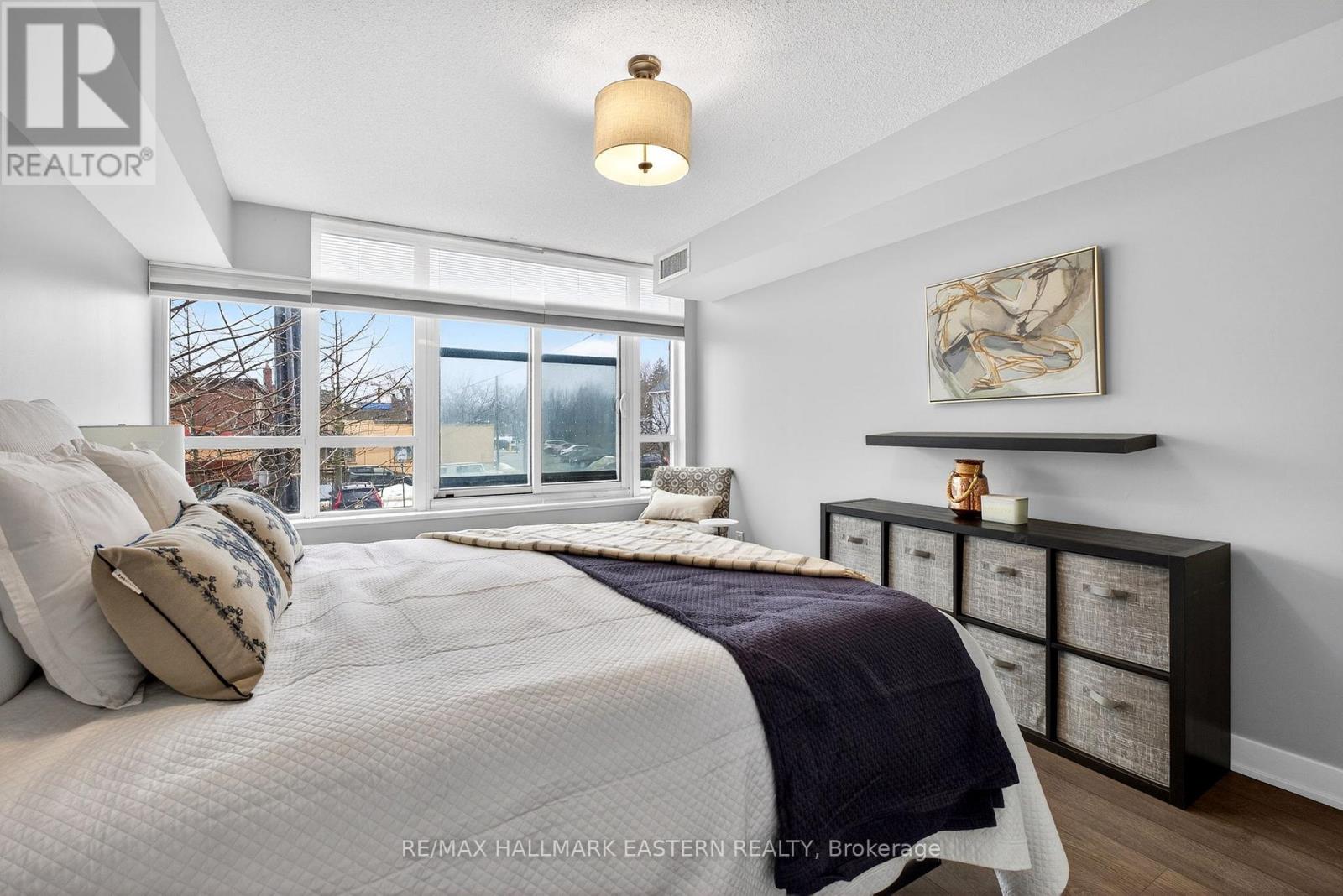 Th3 - 11 Superior Avenue, Toronto, Ontario M8V 0A7 - Photo 19 - W12995476