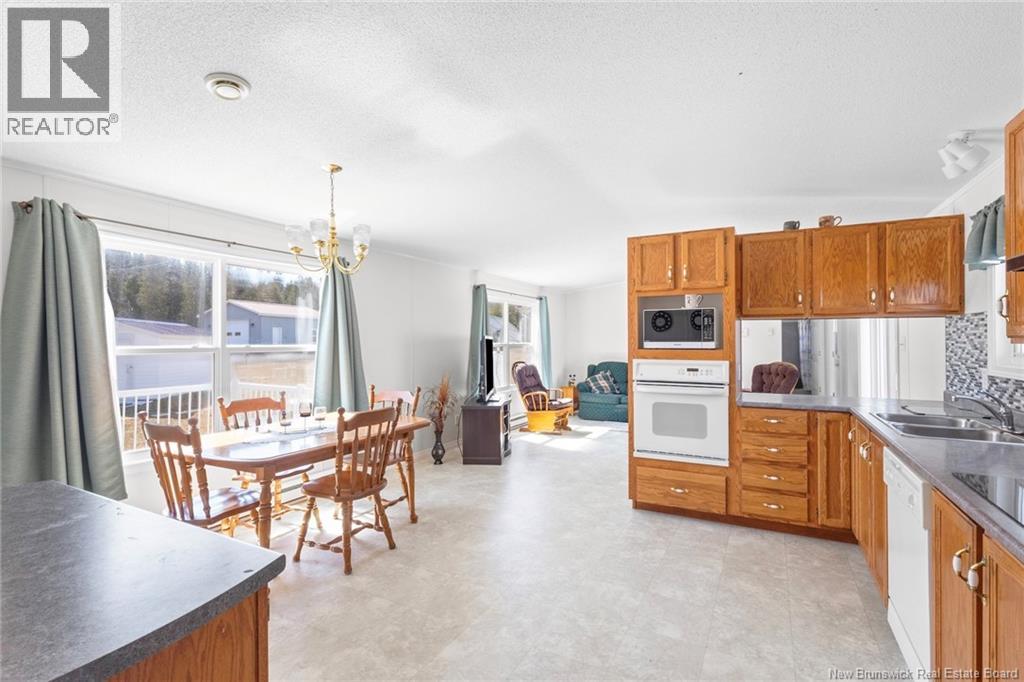 388 Cox Point Road, Cumberland Bay, New Brunswick  E4A 2X7 - Photo 19 - NB137126