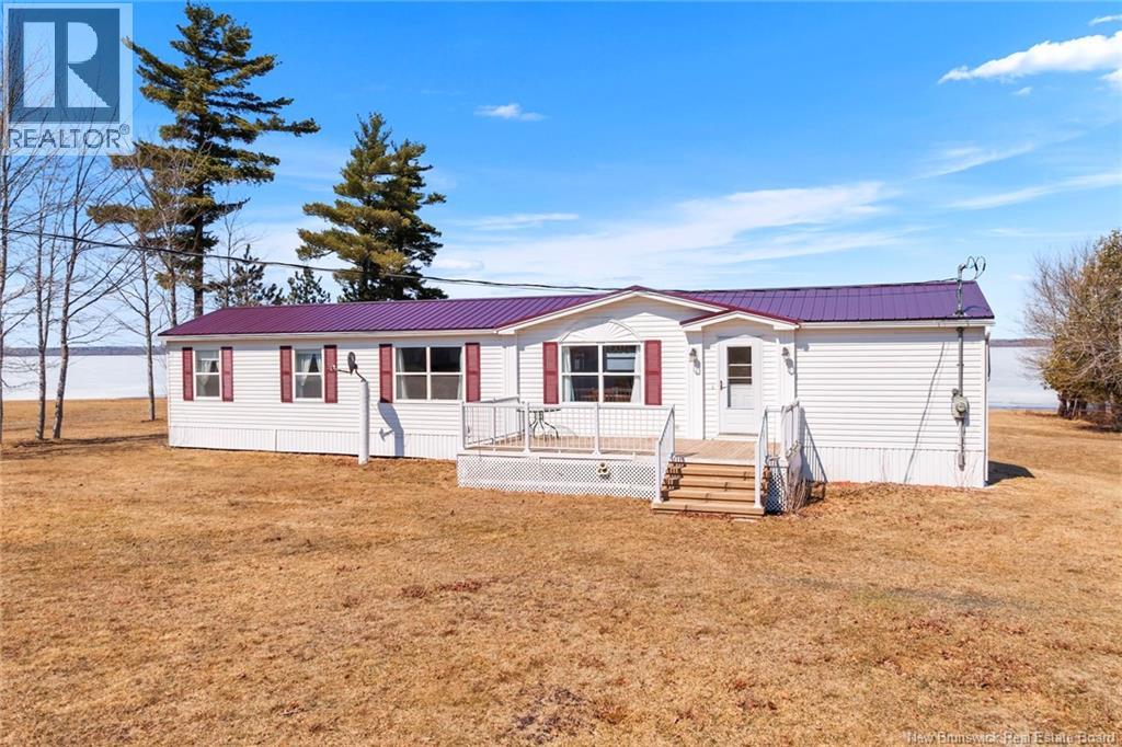 388 Cox Point Road, Cumberland Bay, New Brunswick  E4A 2X7 - Photo 11 - NB137126