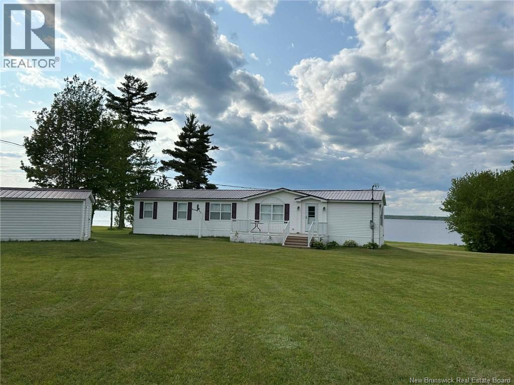 388 Cox Point Road, Cumberland Bay, New Brunswick  E4A 2X7 - Photo 10 - NB137126