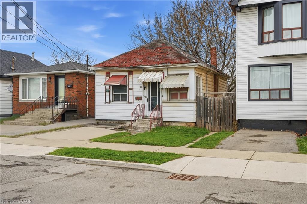 19 Vansitmart Avenue, Hamilton, Ontario  L8H 3A2 - Photo 3 - 40819658