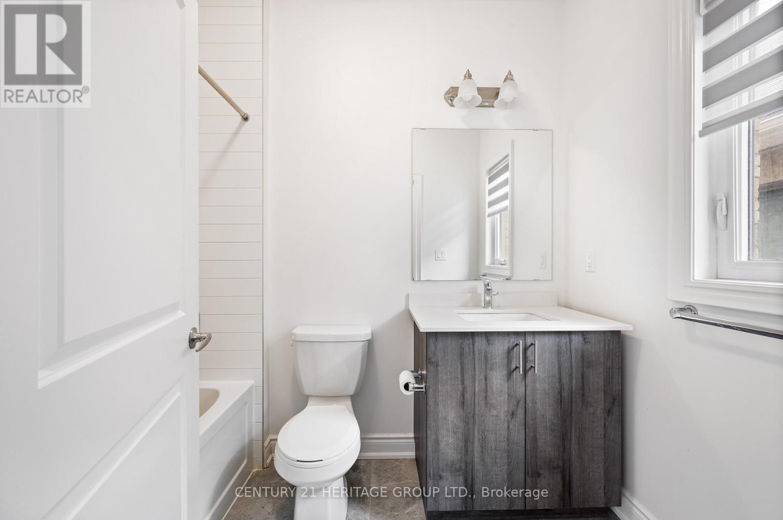 51 Hydrangea Hollow, East Gwillimbury, Ontario  L9N 0T1 - Photo 29 - N12900462